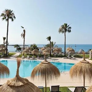 Triton Hotell